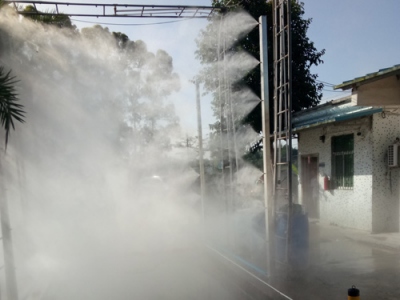 温氏开平公司汽车消毒通道